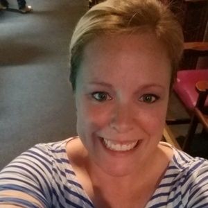 Meet your Posher, Carrie